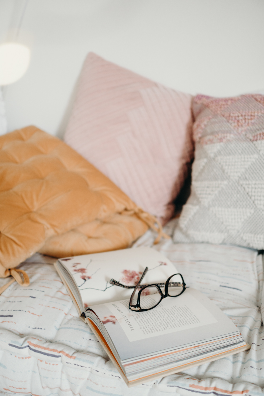 Tech Free Corner Home Decor